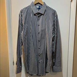 14th & Union Black and White Gingham Shirt